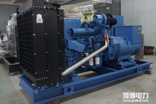 广西中久电力科技有限责任公司购买600KW玉柴柴油发电机组1台